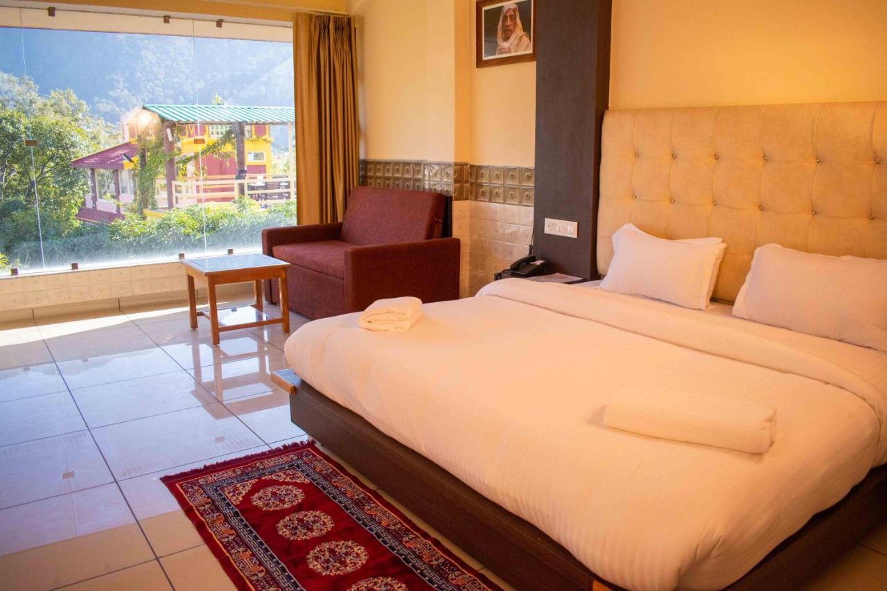 Mvt Guesthouse & Restaurant Rishīkesh Dış mekan fotoğraf