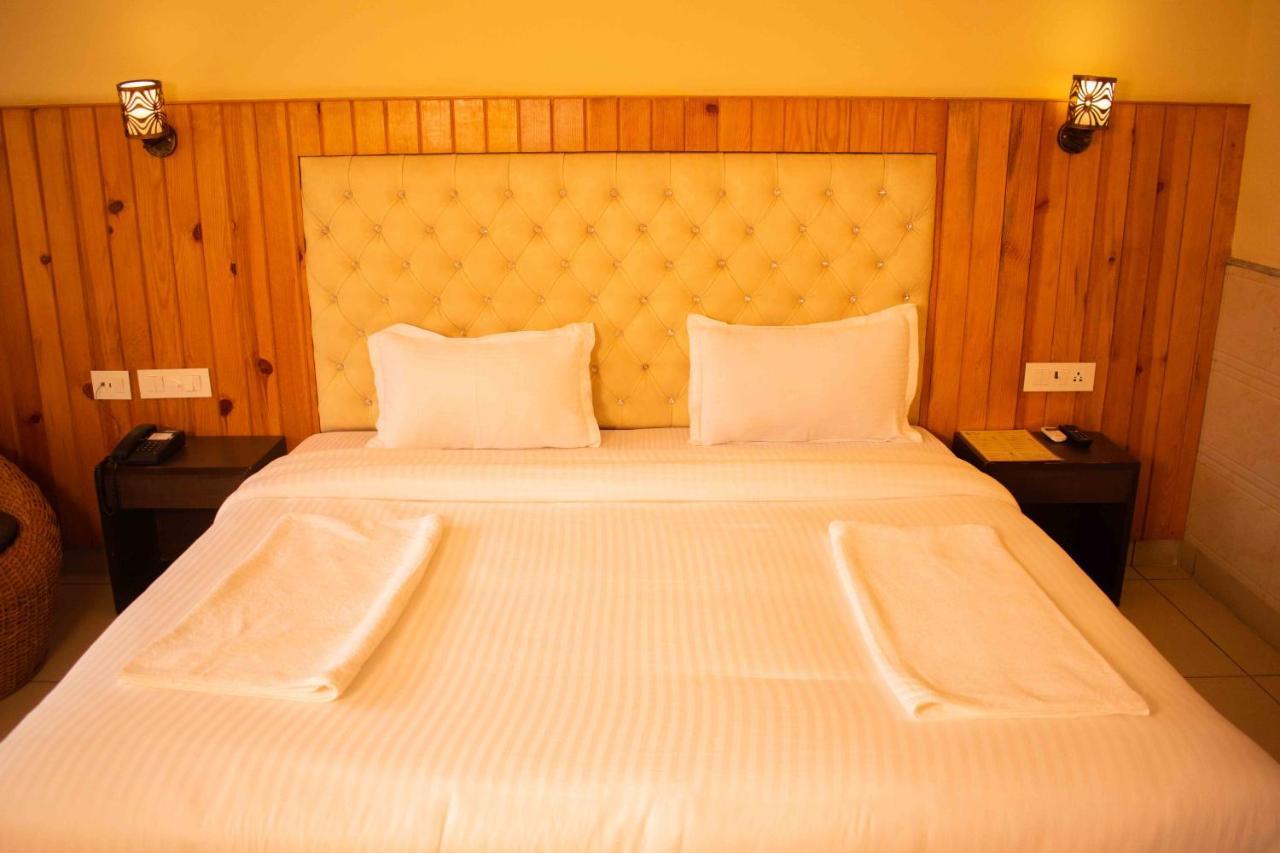 Mvt Guesthouse & Restaurant Rishīkesh Dış mekan fotoğraf