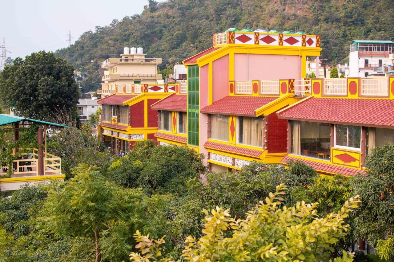 Mvt Guesthouse & Restaurant Rishīkesh Dış mekan fotoğraf